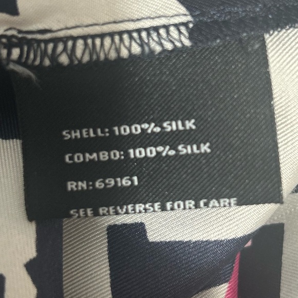 Carlisle 100% Silk Black and White Graphic Blouse US size 16 - Picture 7 of 8